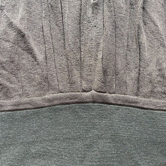 Classic dress size M - Picture 4 of 4